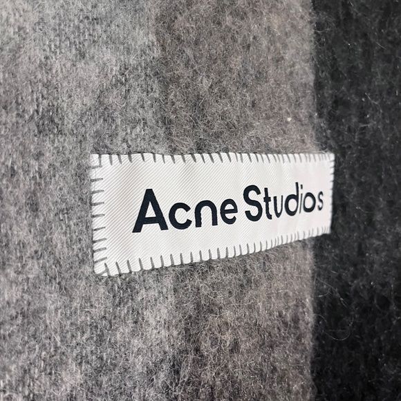 ACNE STUDIOS SCARF - Picture 3 of 4